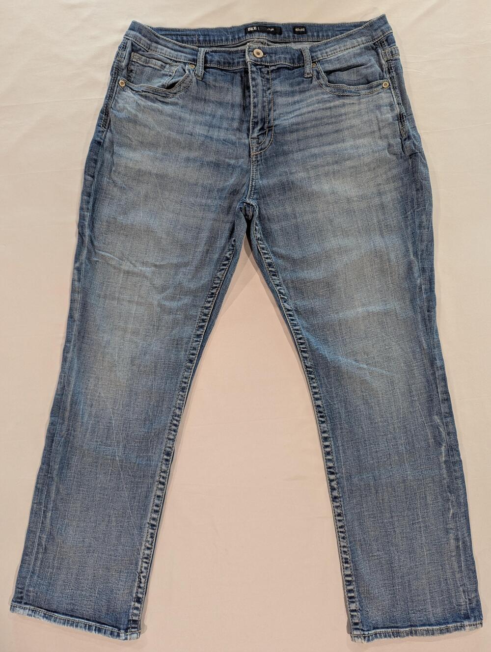 BKE Tyler Jeans Mens 40x32 Blue Med Wash Relaxed Straight Denim Embroidered